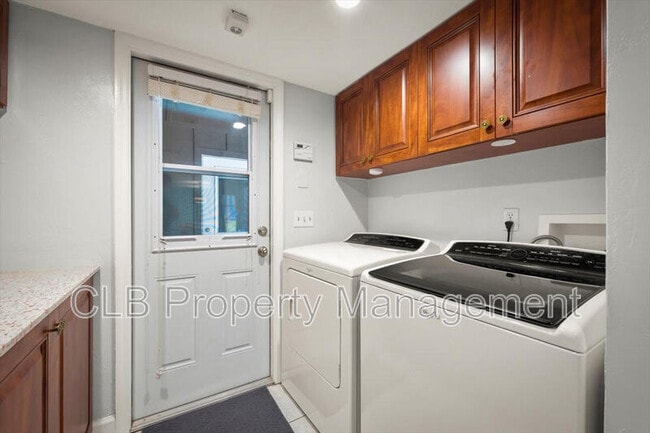 Building Photo - 6 Tomahawk Trail