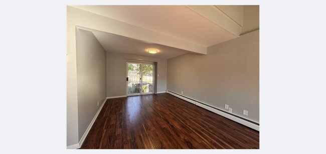 Interior Photo - Sunrise Utica