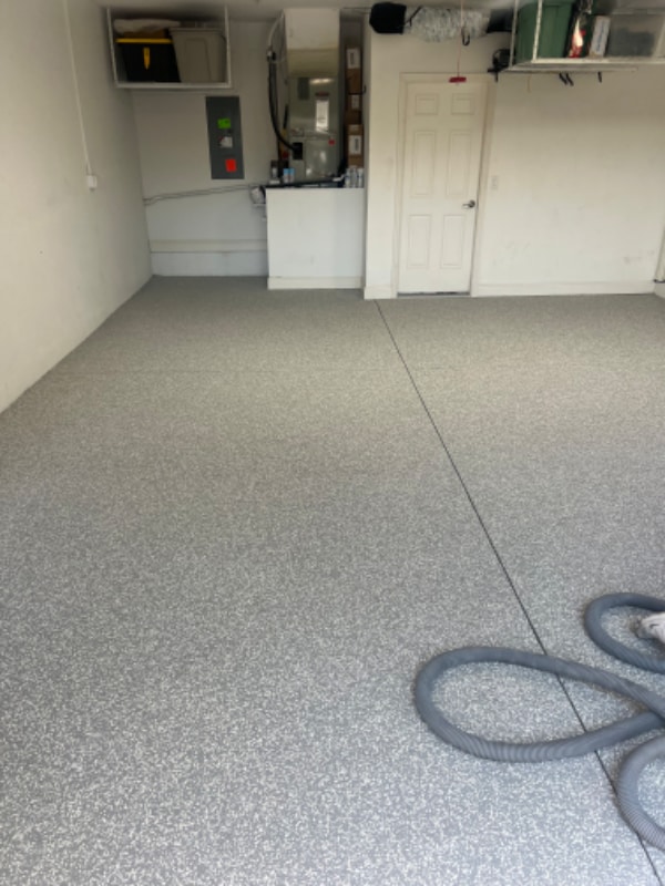 Building Photo - 4625 Overlook Dr NE