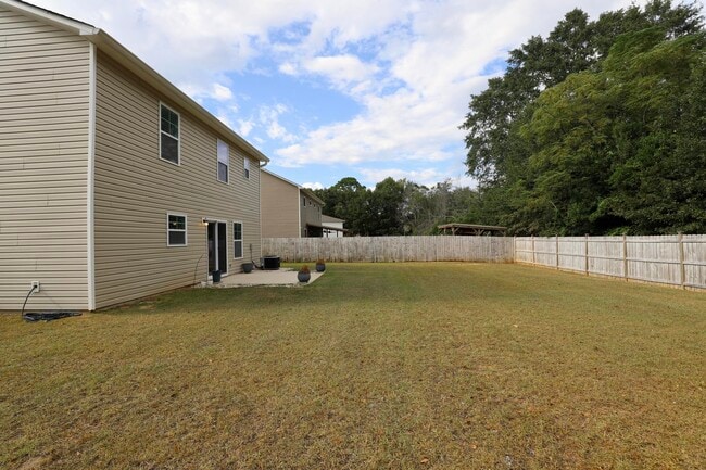 Building Photo - 115 Whitetail Cir