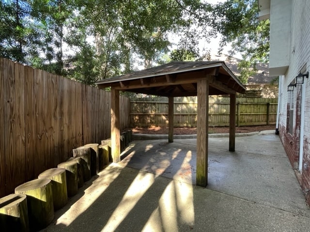 Building Photo - 27572 Claiborne Cir