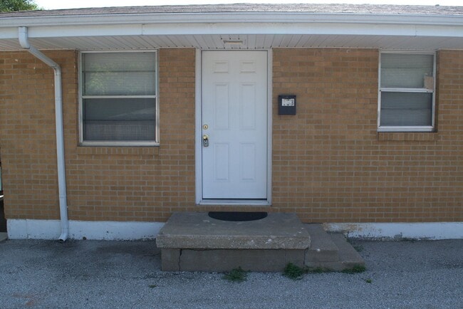 Building Photo - 207 Highview Ave