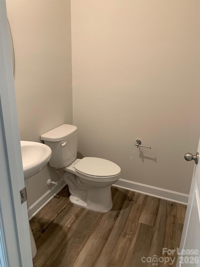 Building Photo - 2605 Greenmarket Dr