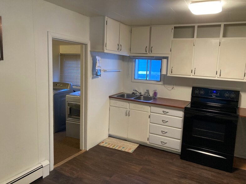 Building Photo - 1133 19th Ave