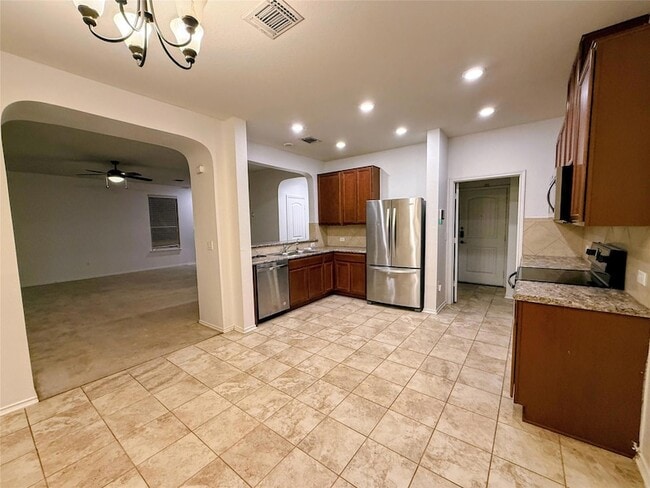 Building Photo - 12821 Stoney Ridge Bend