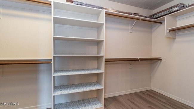 Building Photo - 3441 W Little Hopi Dr