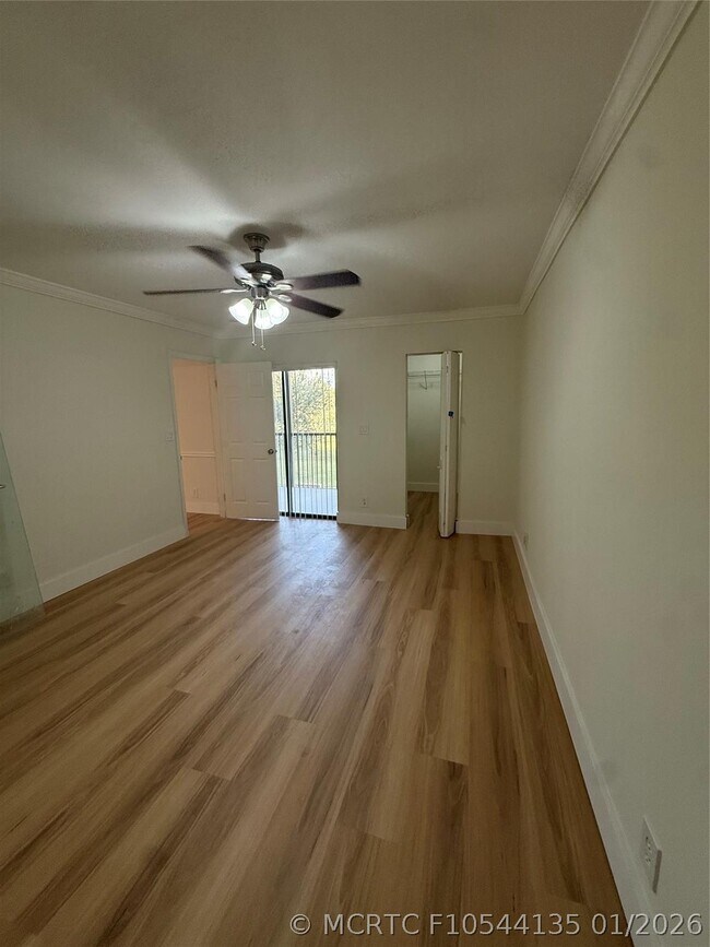 Building Photo - 2075 Coral Ridge Dr