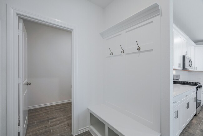 Building Photo - 15117 Wild Gully Wy