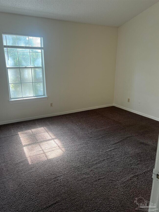 Building Photo - 3838 Belle Meade Ct