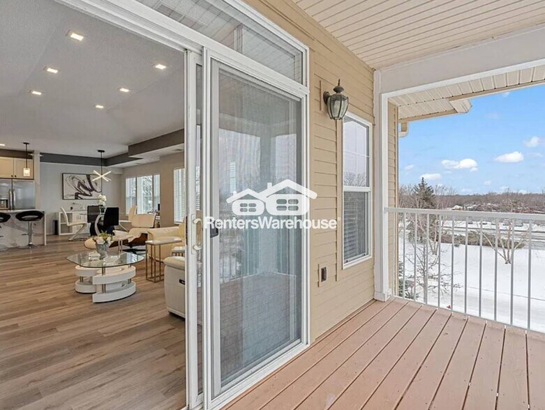 Building Photo - 3800 85th Ave N