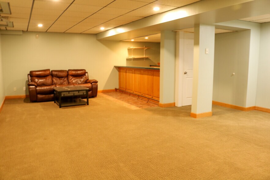 Building Photo - 1621 Santa Ana Ct