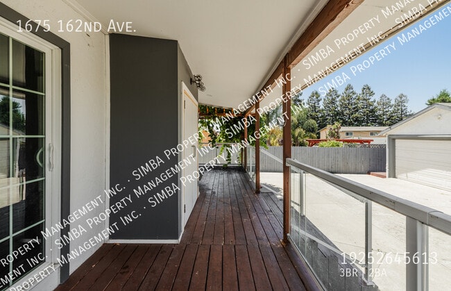 Building Photo - 1675 162nd Ave