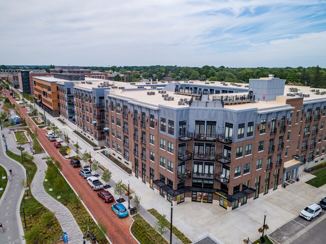 Primary Photo - Midtown Flats