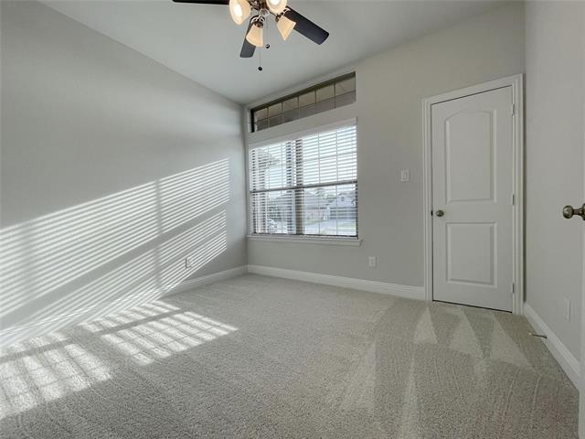 Building Photo - 4009 Gray Wolf Dr
