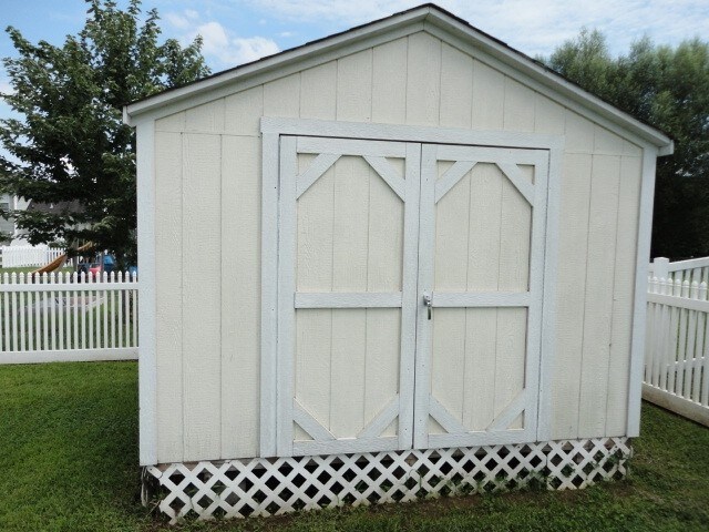 Building Photo - 2005 Semmes Ln