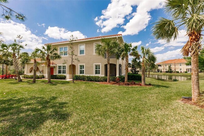Building Photo - 3215 Oriole Dr