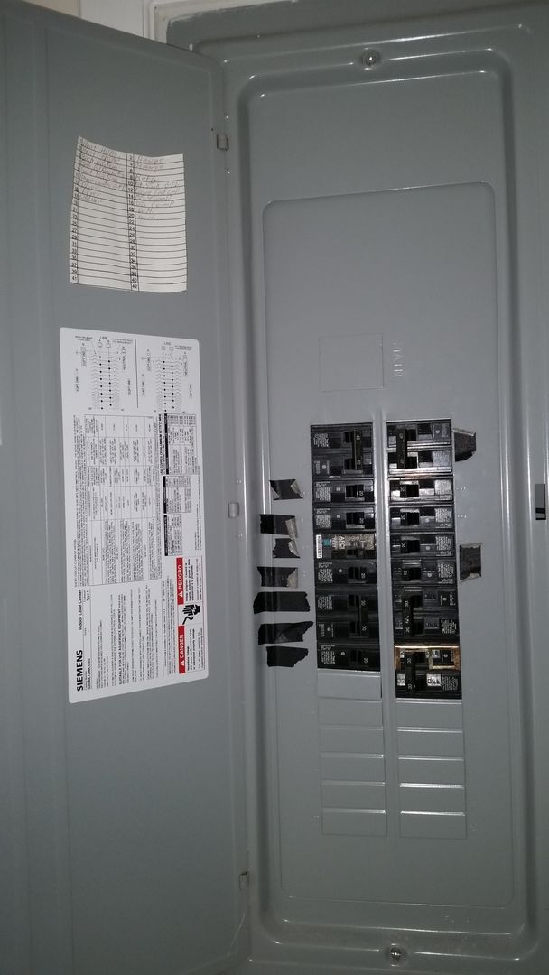 Building Photo - 414 E Park Ave