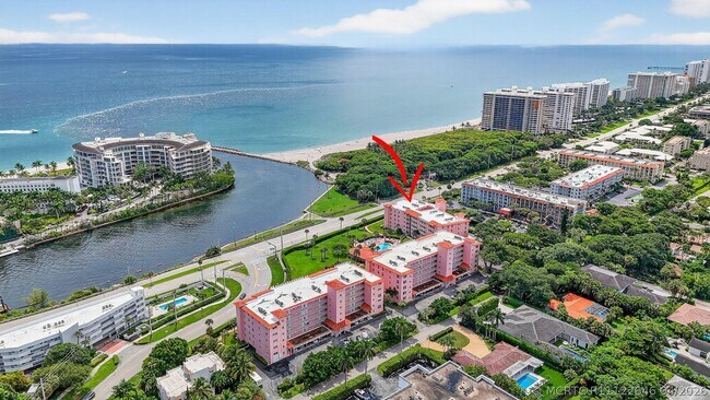 Building Photo - 1099 S Ocean Blvd