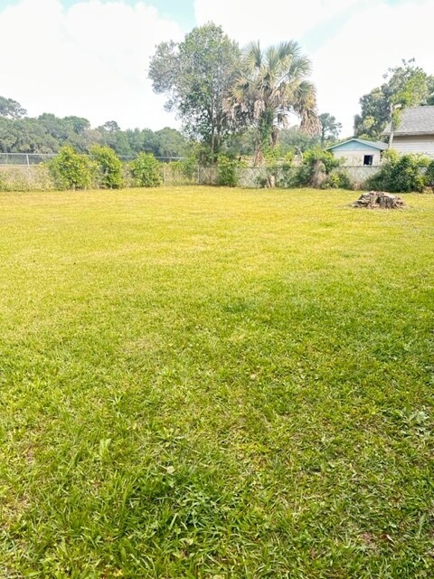 Building Photo - Charming affordable 3/1.5 House minutes from NAS Pensacola & Corry Station