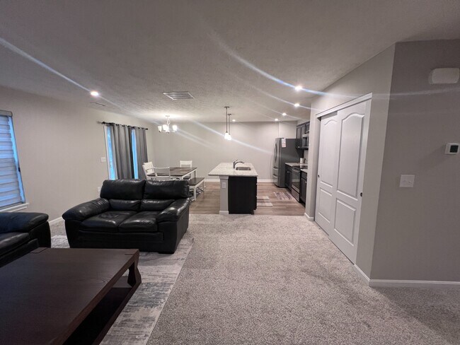 Building Photo - 1258 Slate Ct