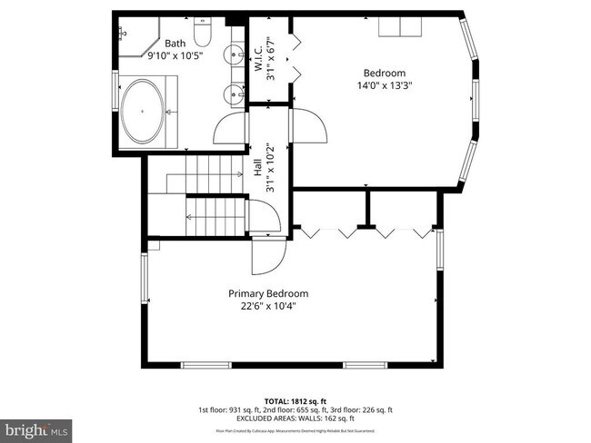 Building Photo - 233 Melrose Ave