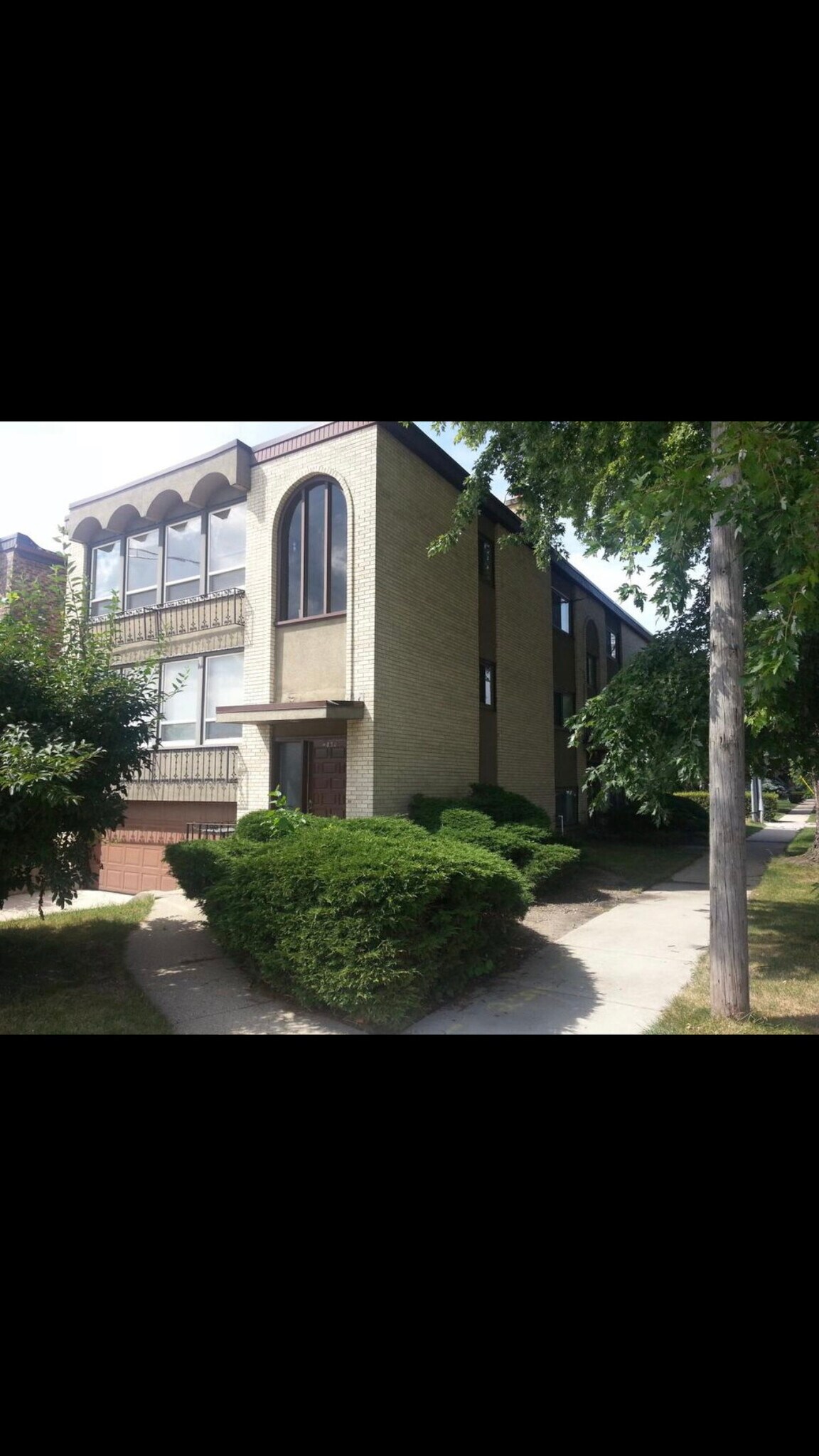 Building Photo - 4832 Old Orchard Rd