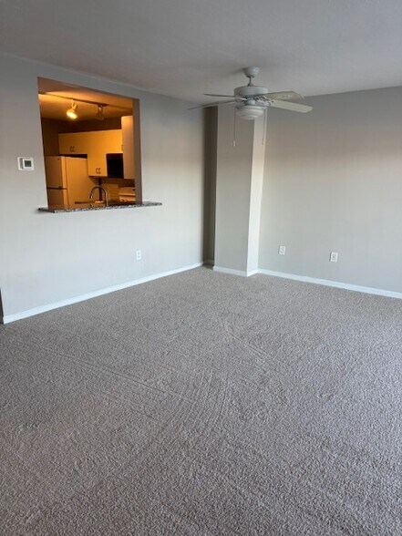 Building Photo - 190 S Quinsigamond Ave