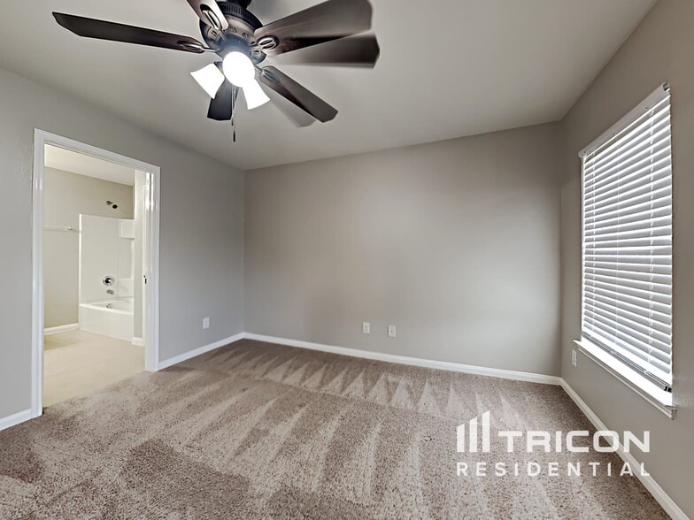Building Photo - 22715 Bauer Sky Dr