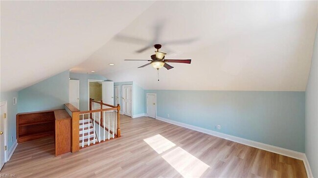 Building Photo - 409 Dinwiddie St