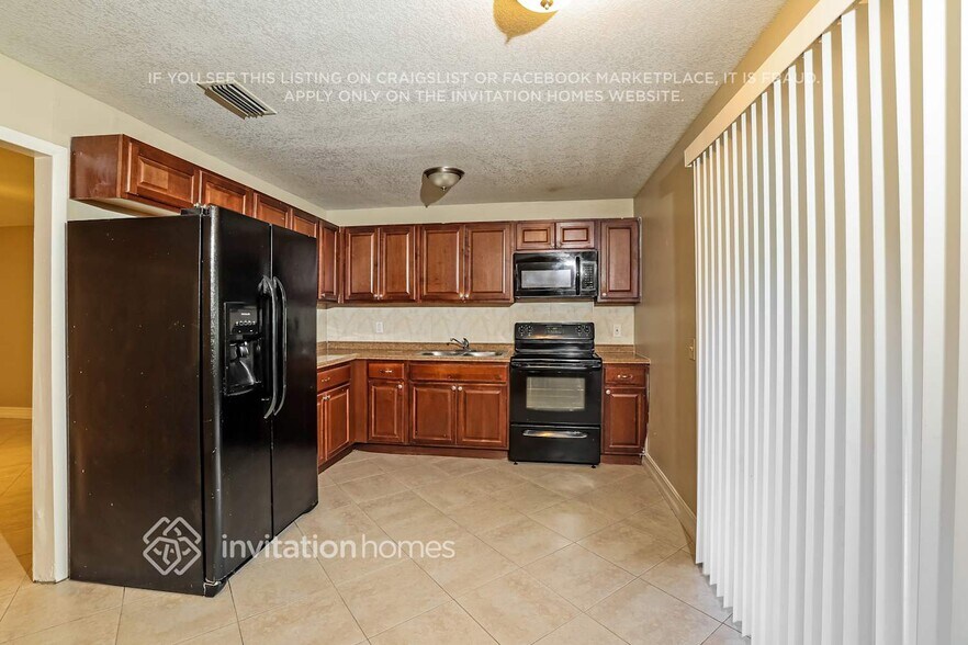 Building Photo - 4184 Caesar Cir
