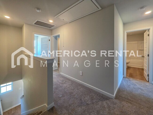 Building Photo - Move-in Special! New Construction Home in Decatur, AL - Available NOW! Sign a 13-month lease by 6...