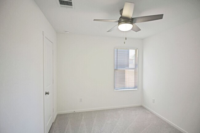 Building Photo - 223 Zyra Ave