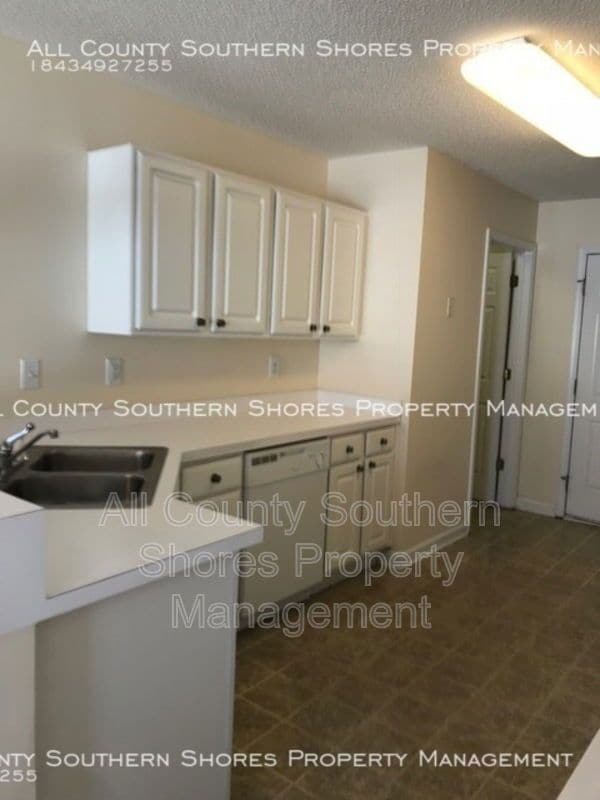 Building Photo - 5103 Capulet Cir