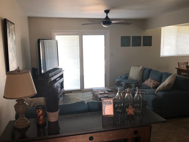 Building Photo - Sun Lakes Furnished Rental