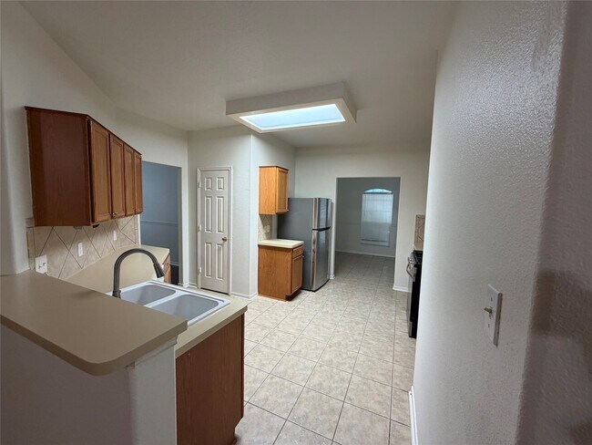Building Photo - 18506 Carousel Creek Ct