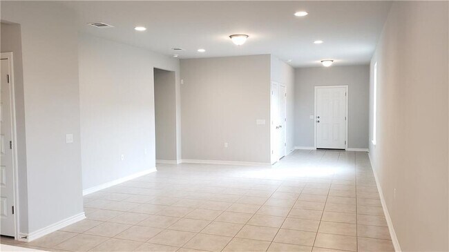 Building Photo - 1311 Hazleton Cove
