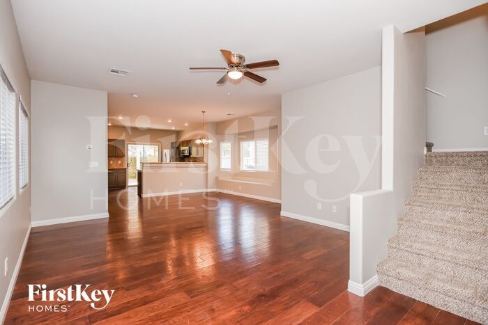 Building Photo - 5083 Tunnel Falls Dr
