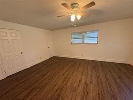 Building Photo - 1741 NE 52nd St