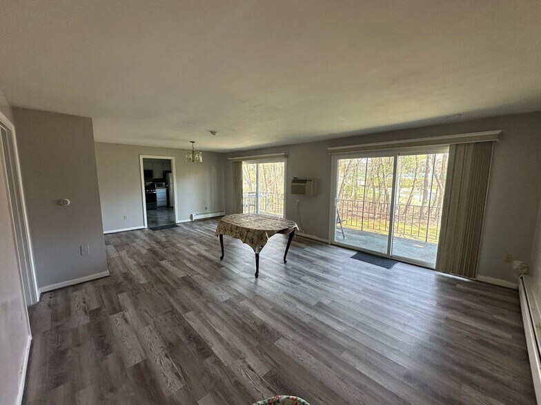 Building Photo - 48 Fernview Ave
