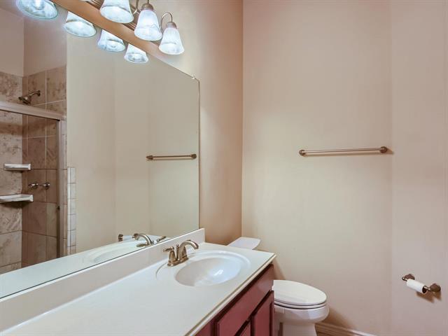 Building Photo - 8125 Cedar Lake Ln