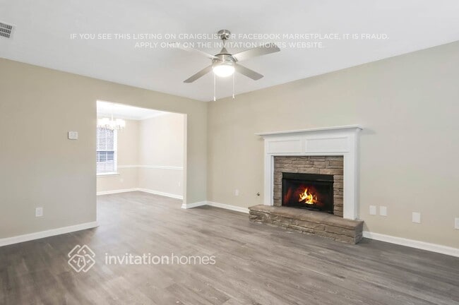 Building Photo - 173 Vinings Dr