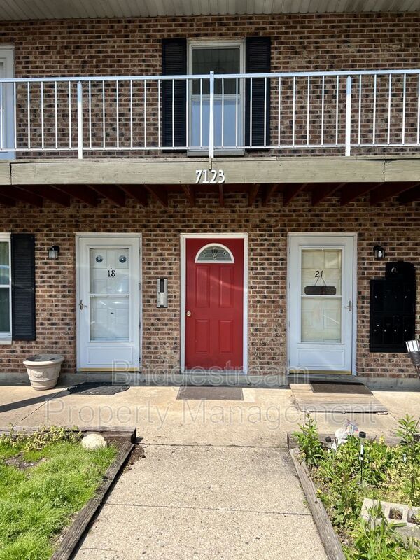 Building Photo - 7123 N Springboro Pike