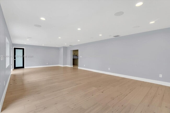 Building Photo - 10330 SW 51st St