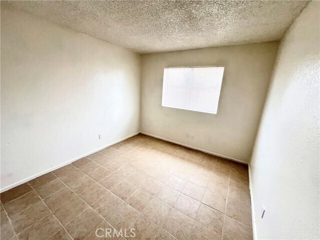 Building Photo - 16214 Juniper St