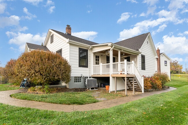 Building Photo - 508 Farrell Dr