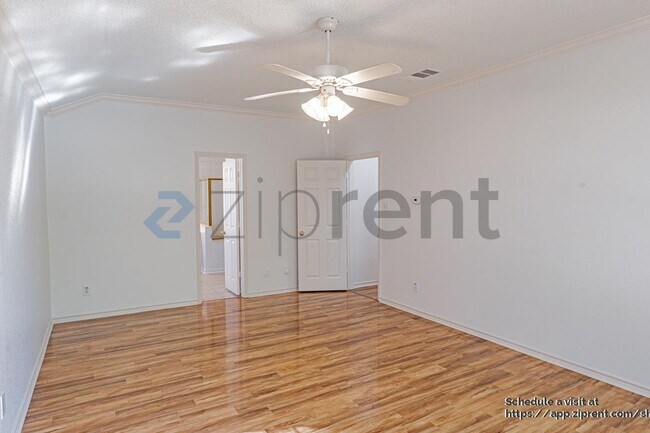 Building Photo - 514 Big Oak Ct