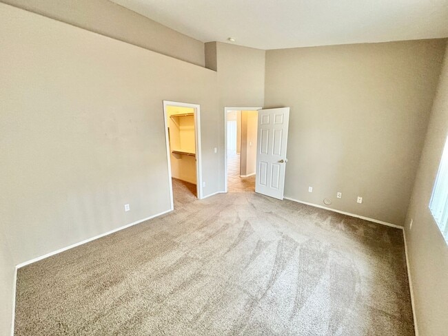 Building Photo - 40228 N Patriot Way