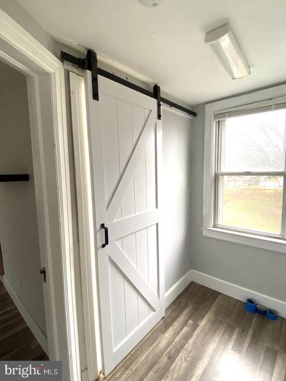 Building Photo - 864 Whitehorse Mercerville Rd