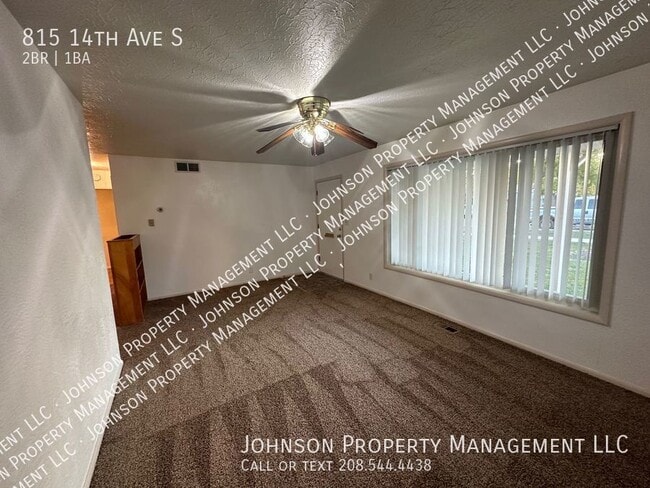Building Photo - 815 14th Ave S