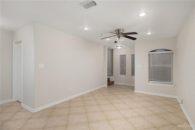 Building Photo - 8 N 48th St